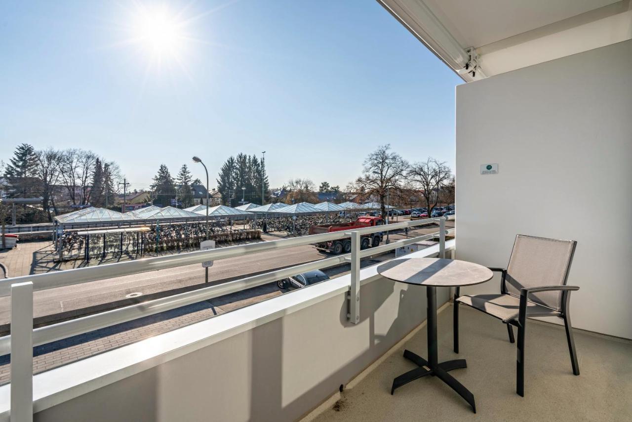 Huber Living Basic 203 Lejlighed Germering Eksteriør billede