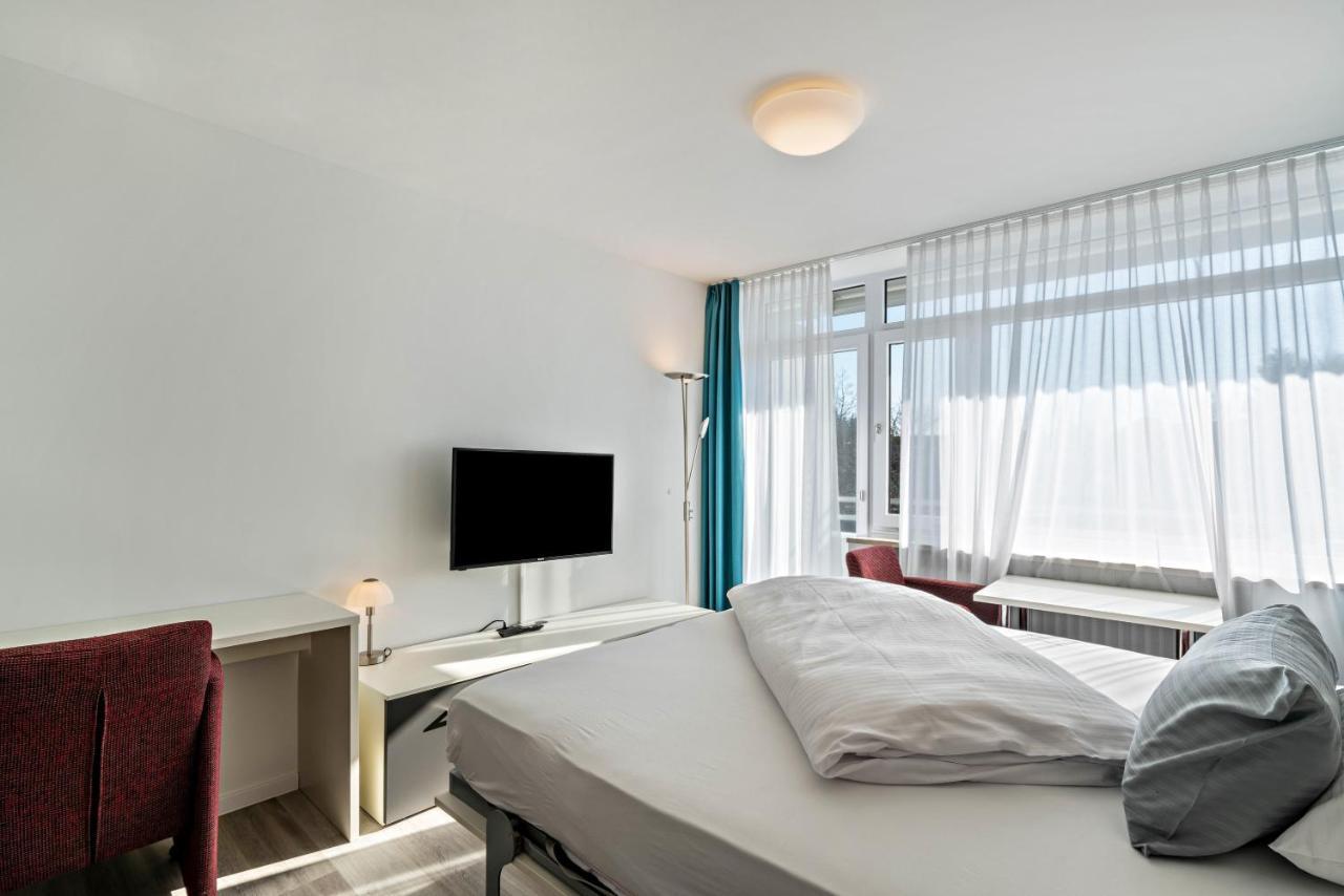 Huber Living Basic 203 Lejlighed Germering Eksteriør billede